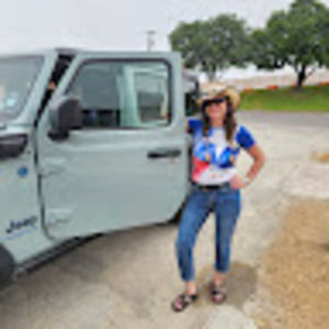 Meet your Posher, Sandra